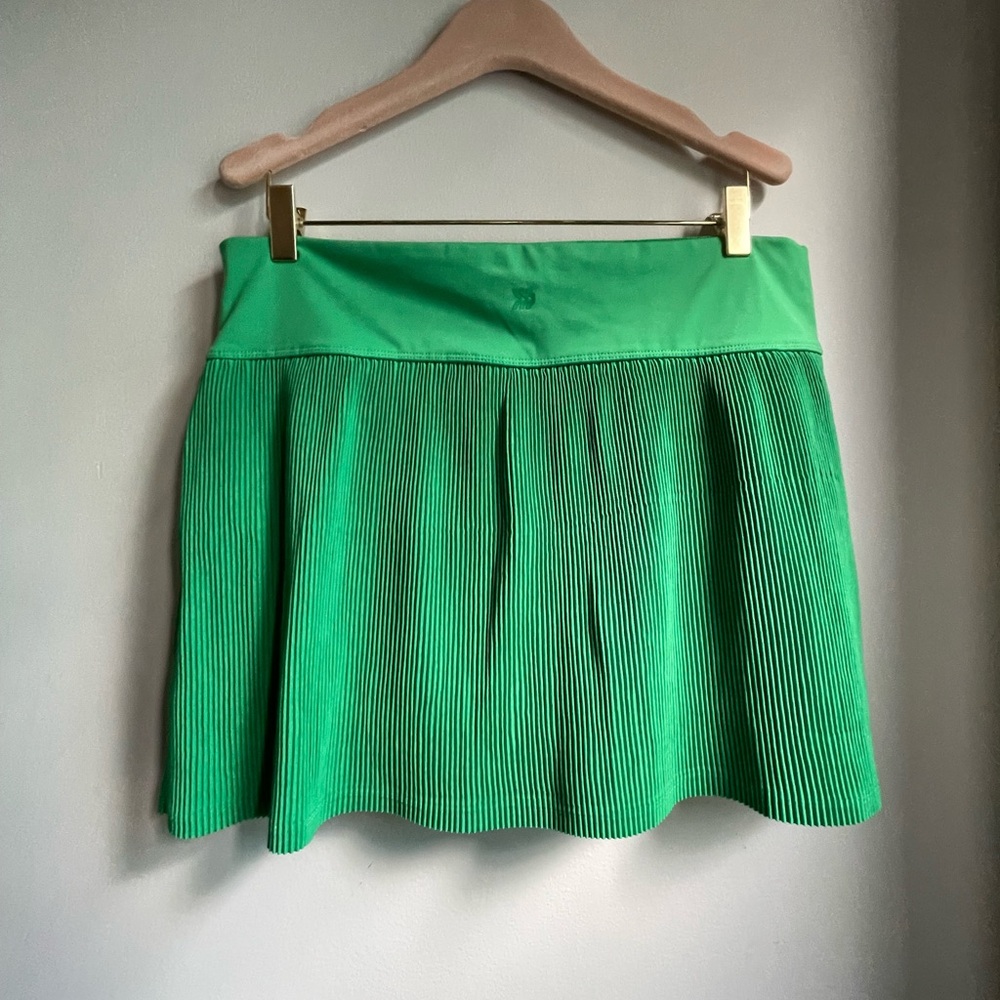 Apple Green Tennis Skirt With Built In Shorts Size Large - Picture 5 of 8